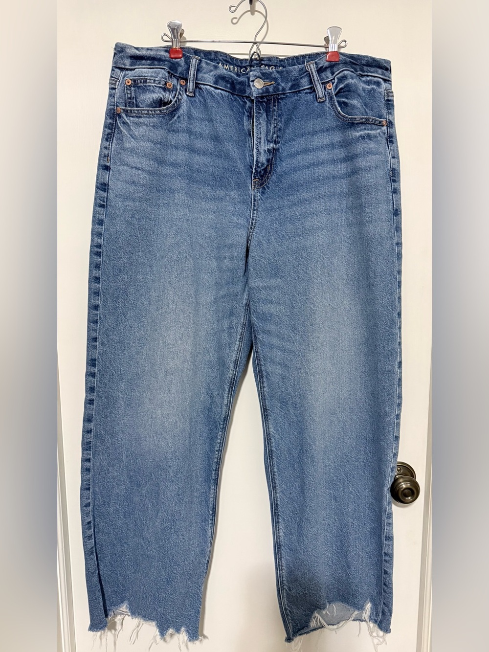 AE Curvy High-Waisted Stovepipe Jean